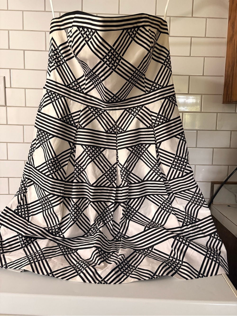 White House Black Market Black and White Strapless Fit-and-Flare Dress